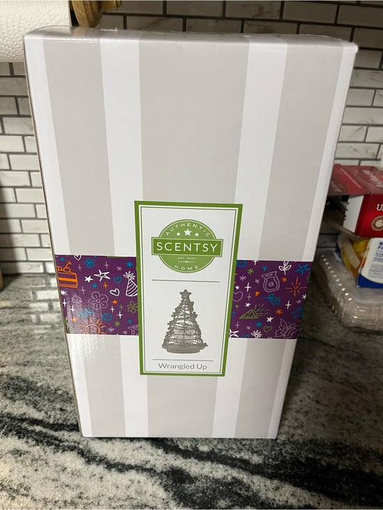 Scentsy Other - Scentsy Wrangled Up Barbed Wire Christmas Tree